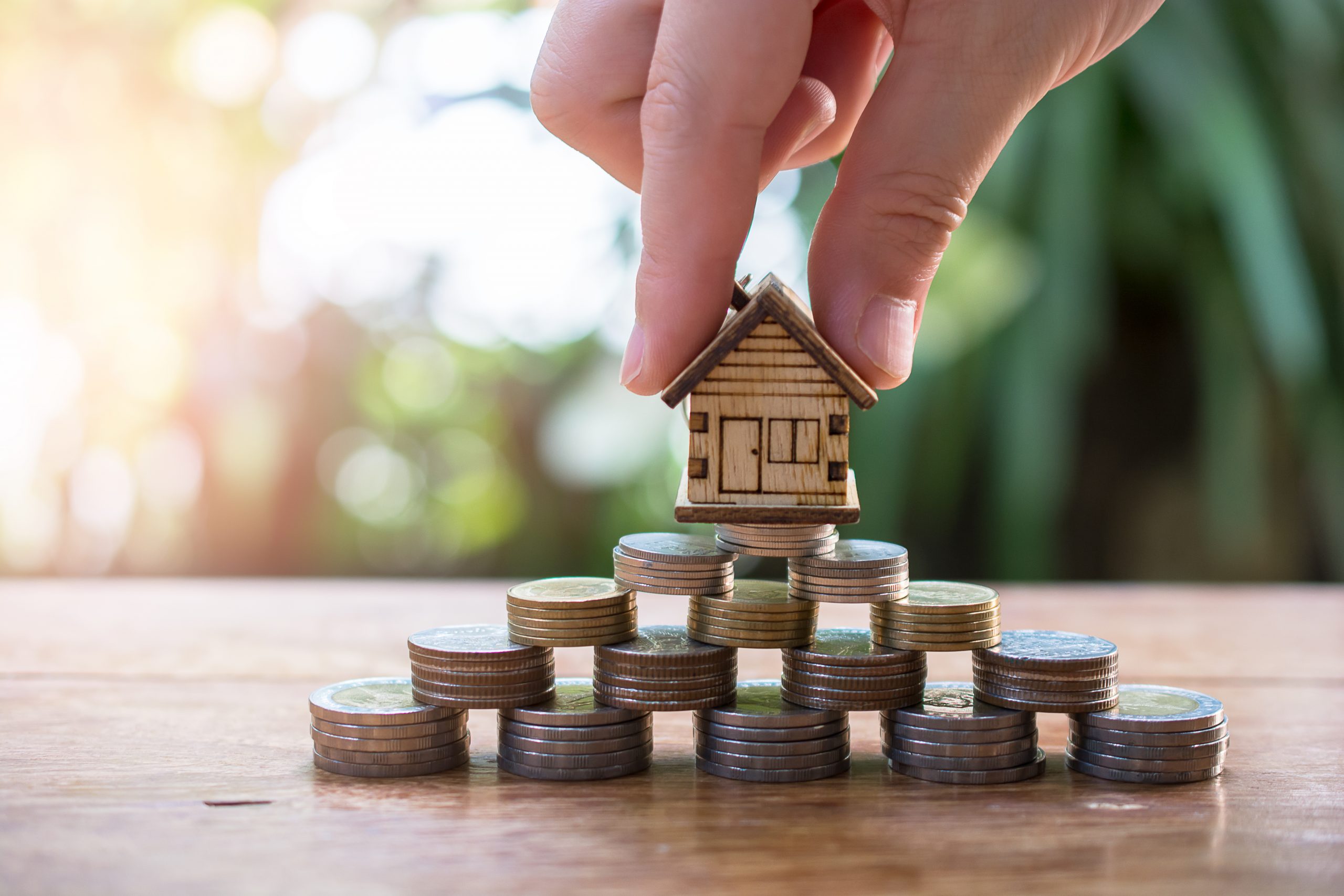 Hochwertige Fotografie einer von uns betreuten Immobilie, die potenziellen Käufern oder Mietern einen detaillierten Eindruck der angebotenen Räumlichkeiten und Architektur vermittelt.